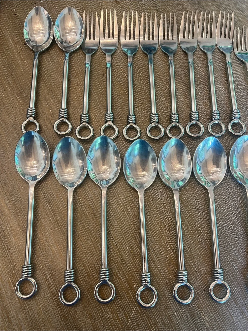 35 Pieces Gibson CuomoClassic Stainless Steel Ring-Handled Flatware Set - Silver